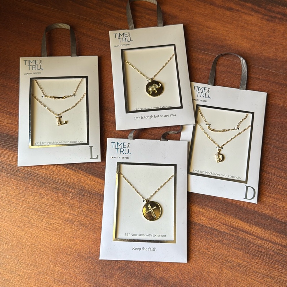 Necklace ( 4 pack)